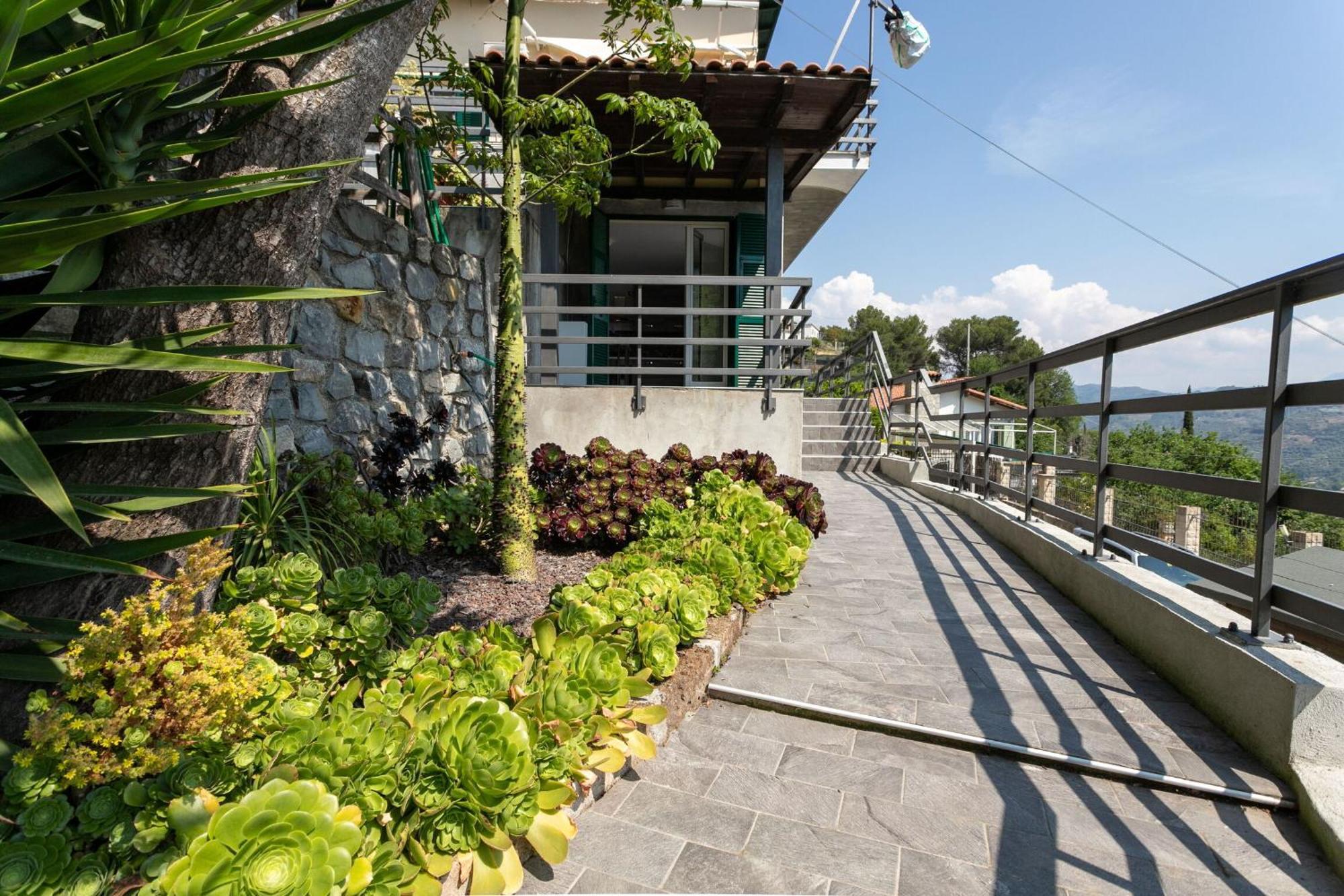 Strada Degli Olandesi - Panoramic Villa By Halldis Camporosso  Exteriér fotografie